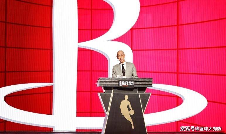 元的高昂转 元的高昂转