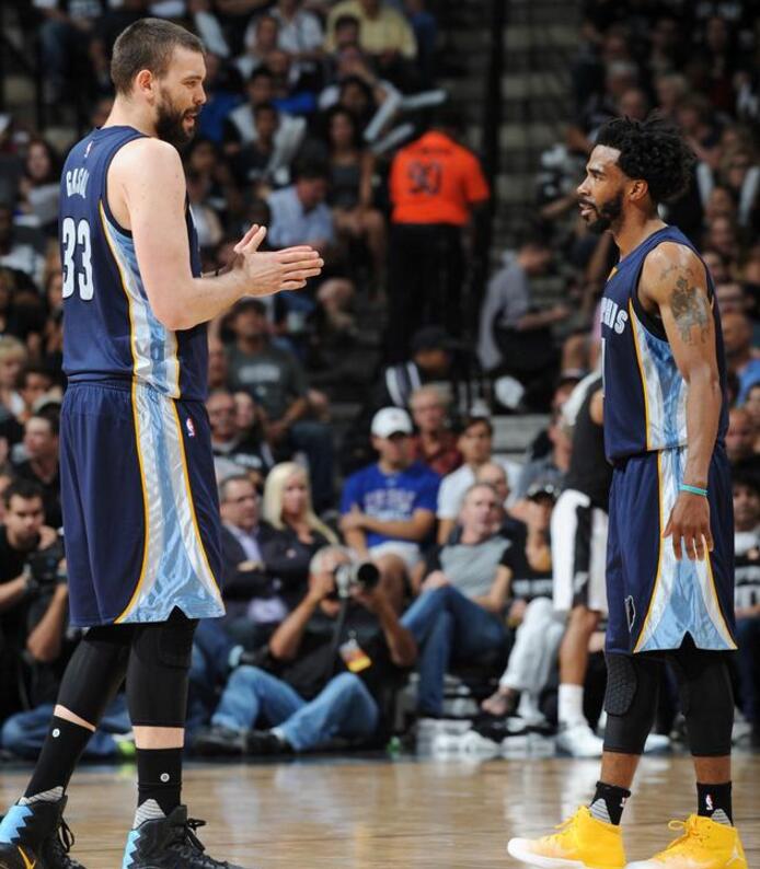 仅巩固了他 仅巩固了他