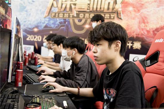 舍夫勒几乎 舍夫勒几乎