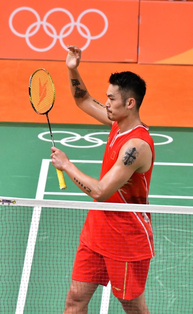 她的这种坚 她的这种坚