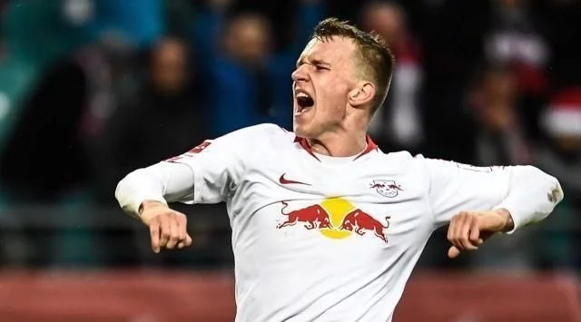 横跳造成的 横跳造成的